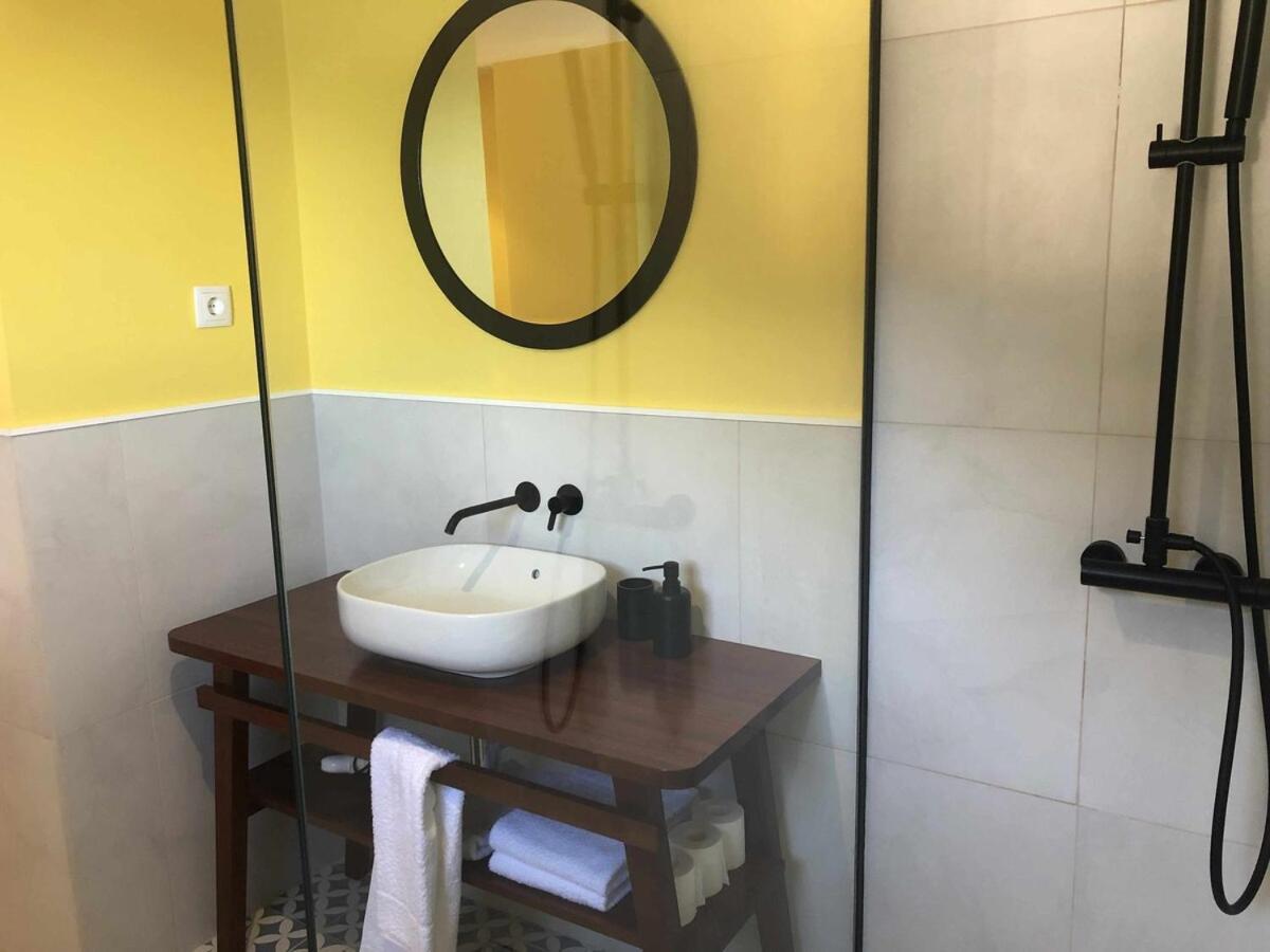 فيلا Casa Del Mar- Wonderfull Sea Views & Swimming Pool بونتا ديلغادا المظهر الخارجي الصورة