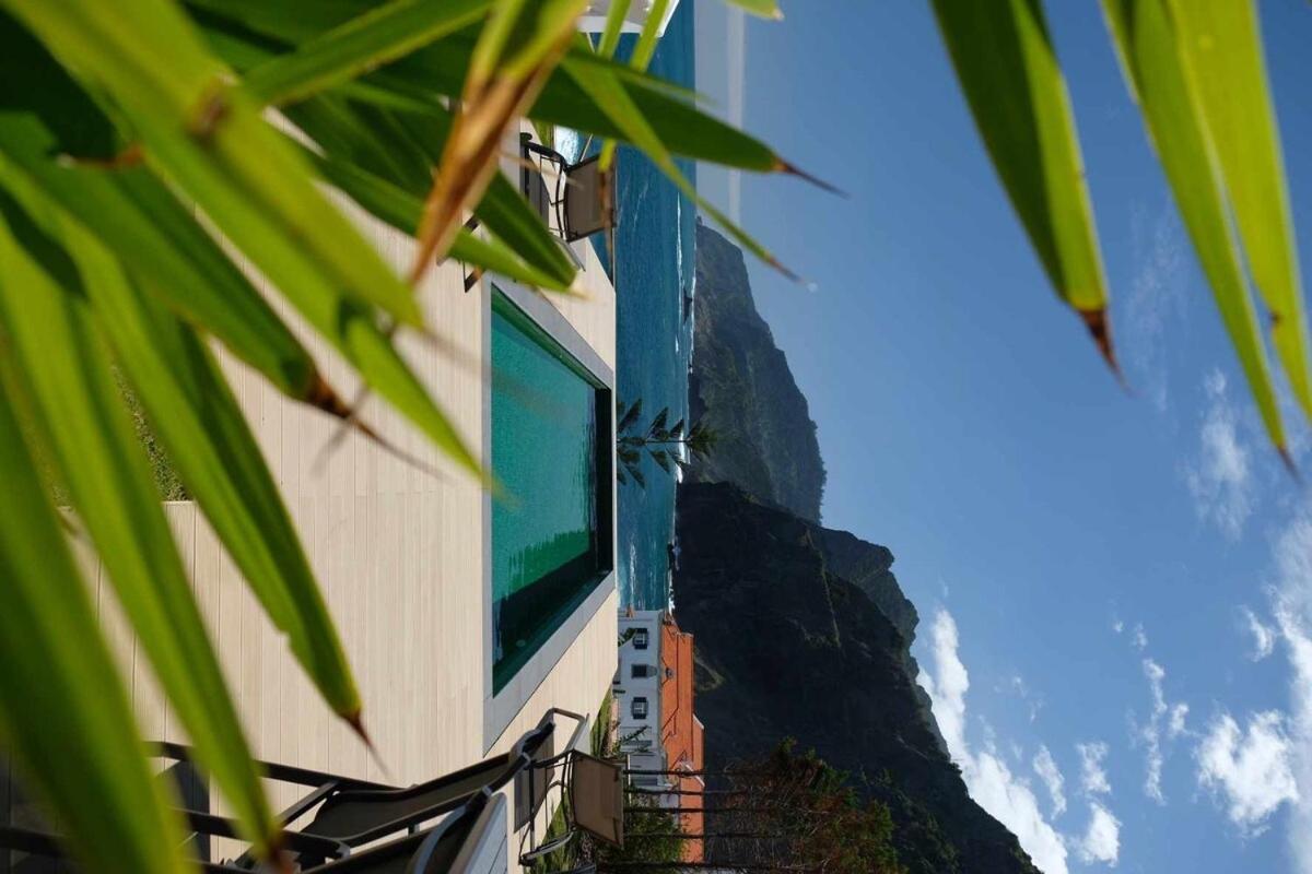 فيلا Casa Del Mar- Wonderfull Sea Views & Swimming Pool بونتا ديلغادا المظهر الخارجي الصورة