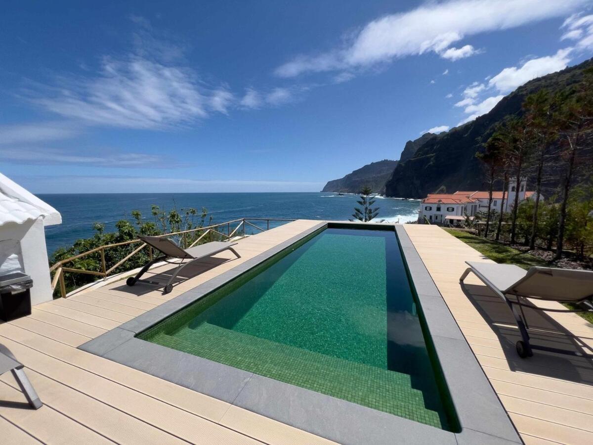 فيلا Casa Del Mar- Wonderfull Sea Views & Swimming Pool بونتا ديلغادا المظهر الخارجي الصورة